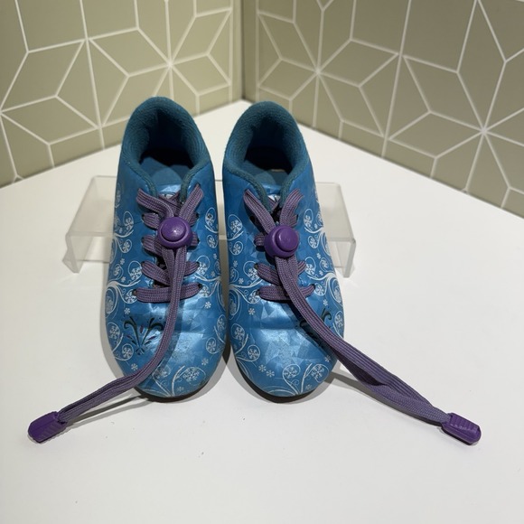 VIZARI Kids‎ Blue & White Lace-Up SOCCER CLEATS Toddler Size 9.5C - Picture 1 of 5